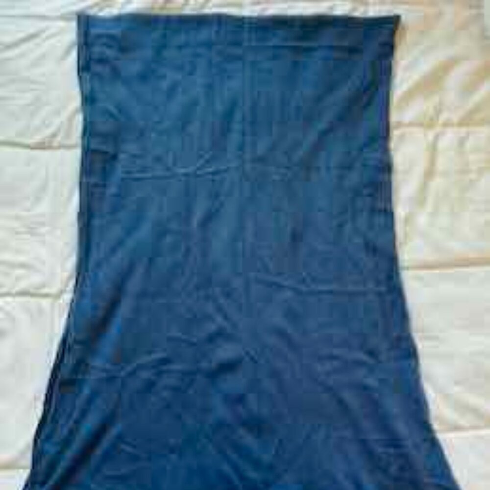 C by Bloomingdales Navy Cashmere Travel Wrap